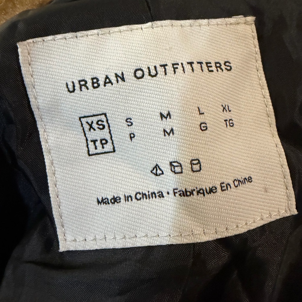 Urban Outfitters Patchwork Faux Fur Teddy Jacket Size XS - Picture 3 of 3